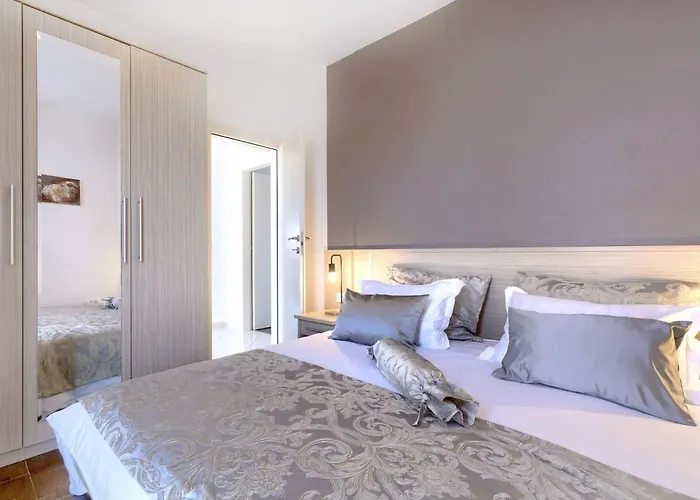 Alpa 7 By Interhome Apartamento