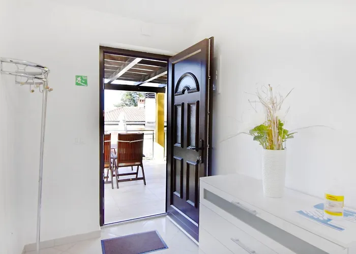 Alpa 7 By Interhome Apartamento