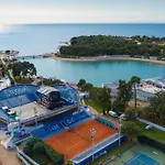 Alpa 7 By Interhome Lägenhet Umag