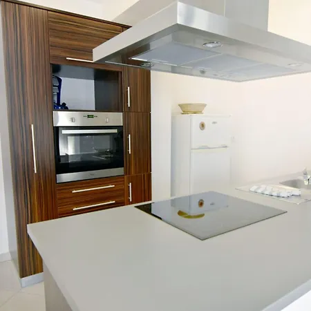 아파트 Alpa 7 By Interhome